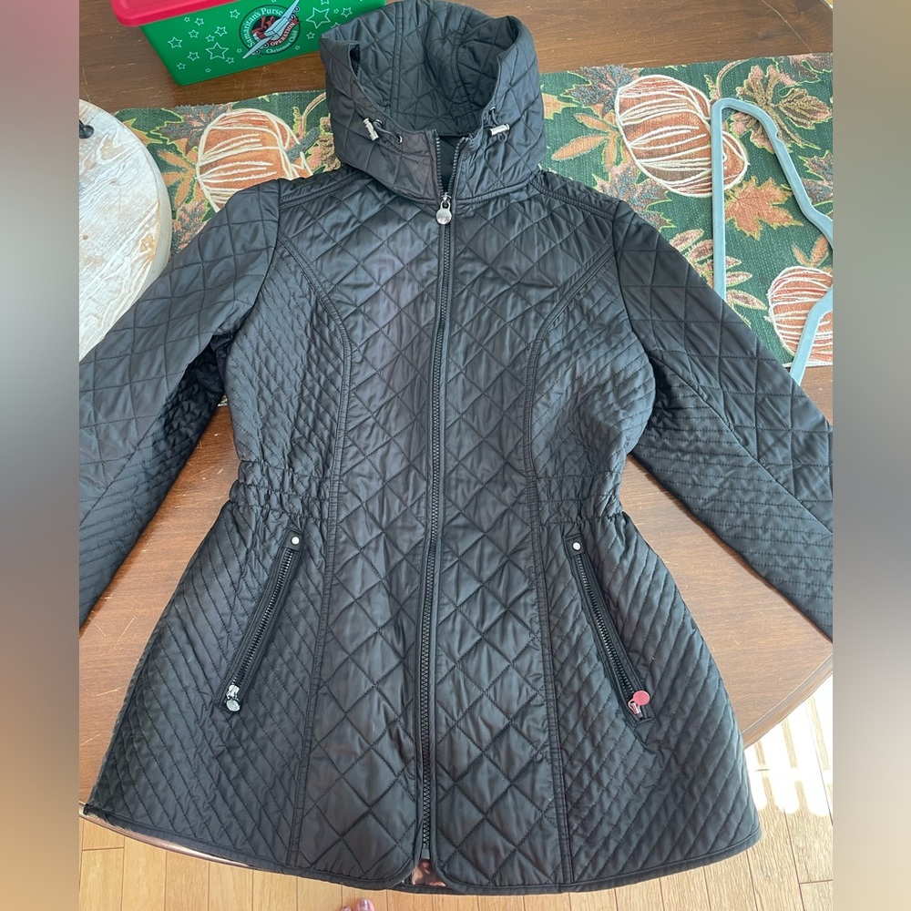 Quilted black coat leopard patterned Laundry by Shelli Segal